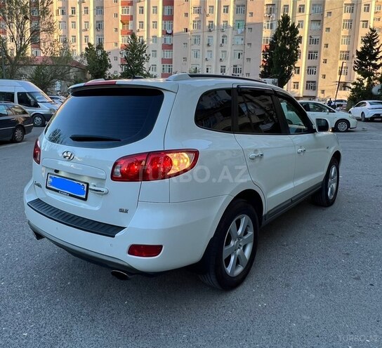 Hyundai Santa Fe-5