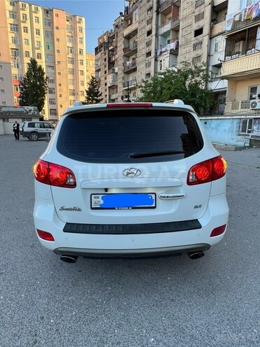 Hyundai Santa Fe-4