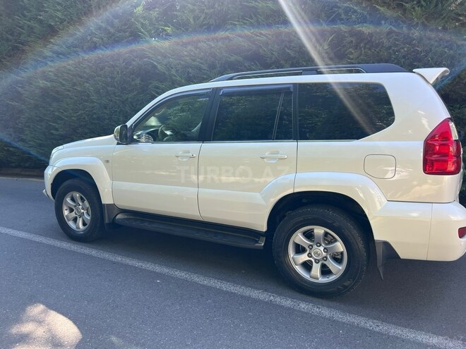 Toyota Land Cruiser Prado-3