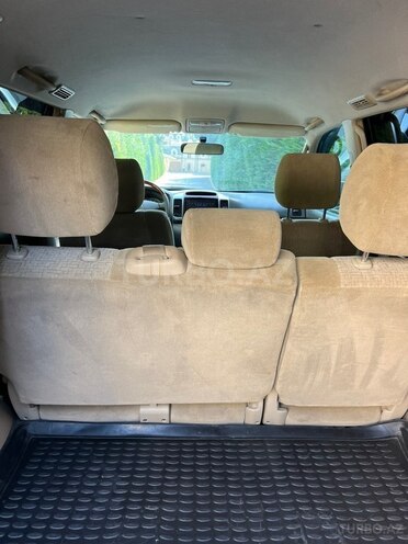 Toyota Land Cruiser Prado-7
