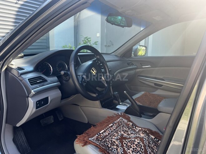 Honda Accord-8