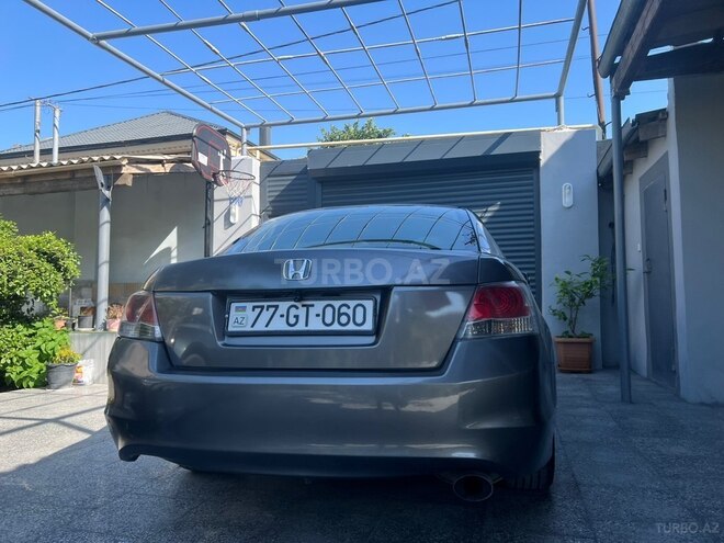 Honda Accord-5