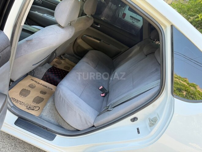 Toyota Prius-11