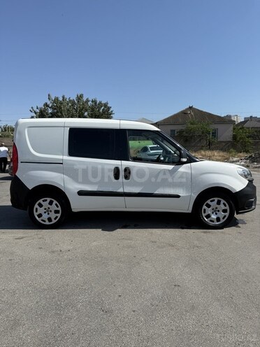 Fiat Doblo-2