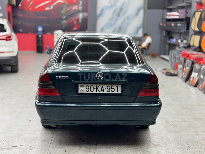 Mercedes C 200-3