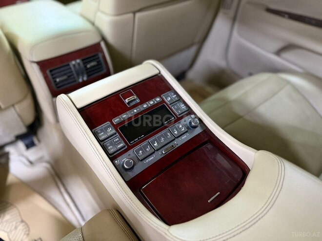 Lexus LS 460-12