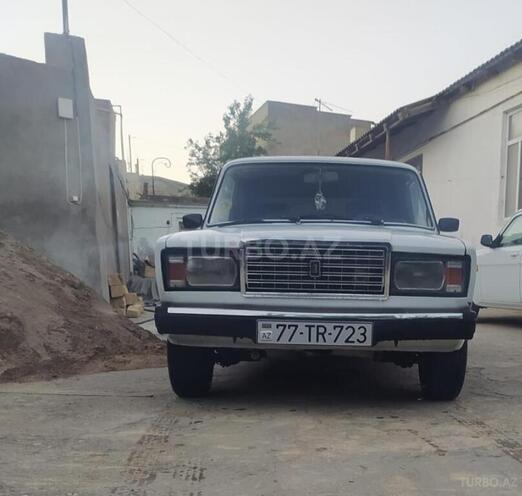 LADA (VAZ) 2107-1