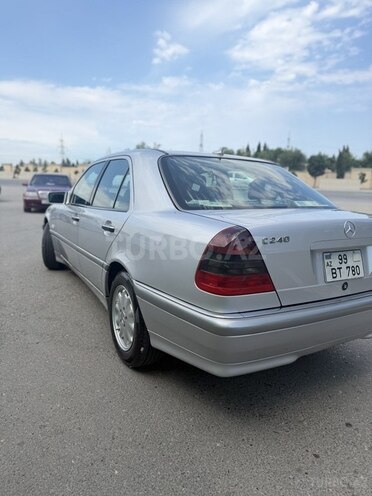Mercedes C 240-2