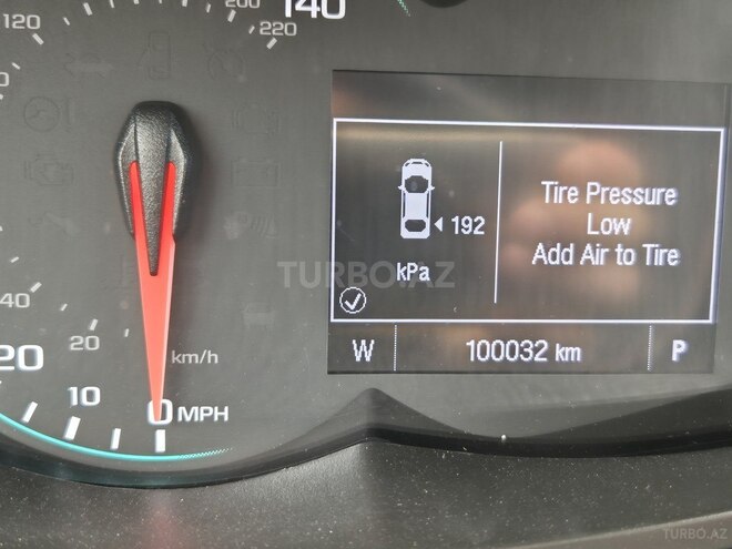 Chevrolet Trax-18