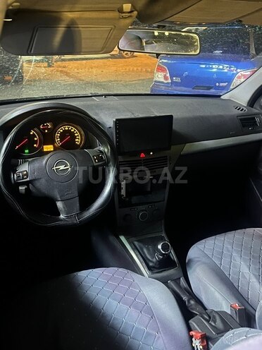 Opel Astra-4