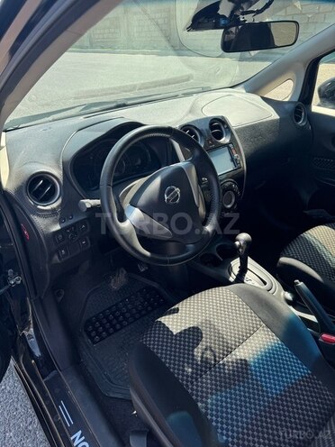 Nissan Note-2