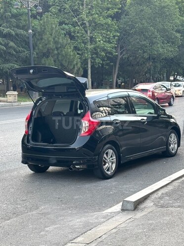Nissan Note-8