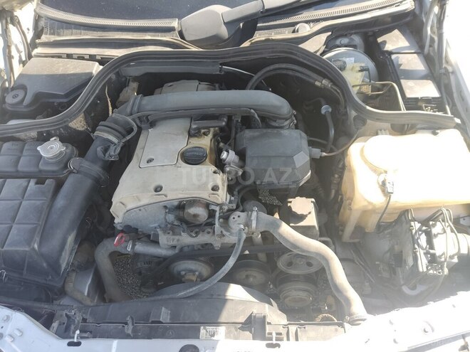Mercedes C 200-7