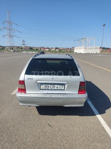Mercedes C 200-11