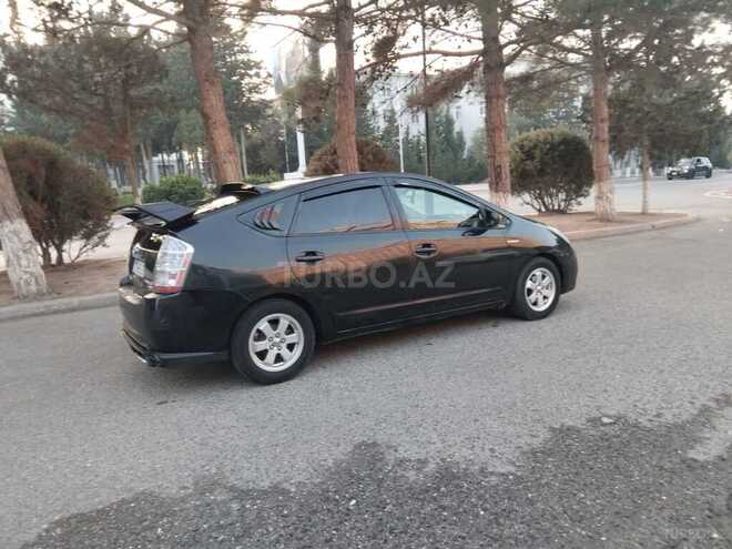 Toyota Prius-9