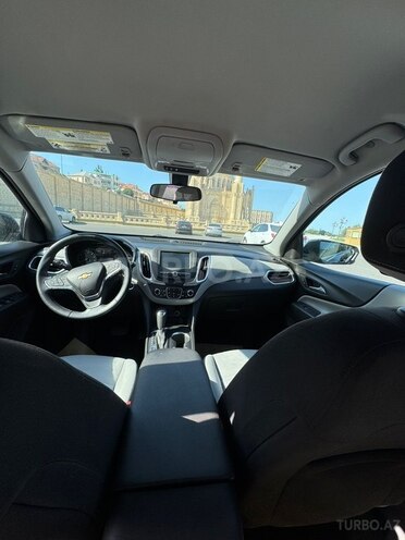 Chevrolet Equinox-8