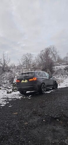 BMW X5-6