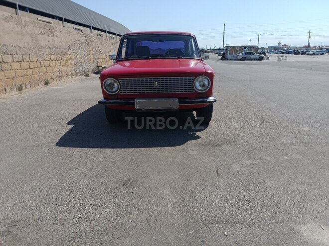 LADA (VAZ) 21011-1