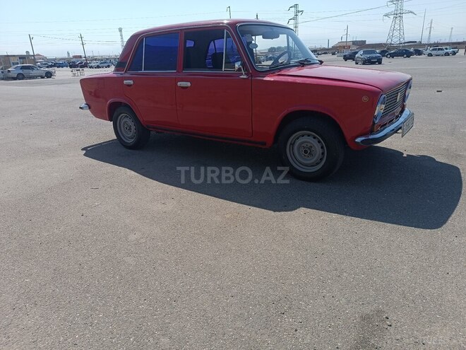 LADA (VAZ) 21011-4