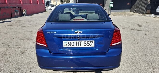 Chevrolet Lacetti-2
