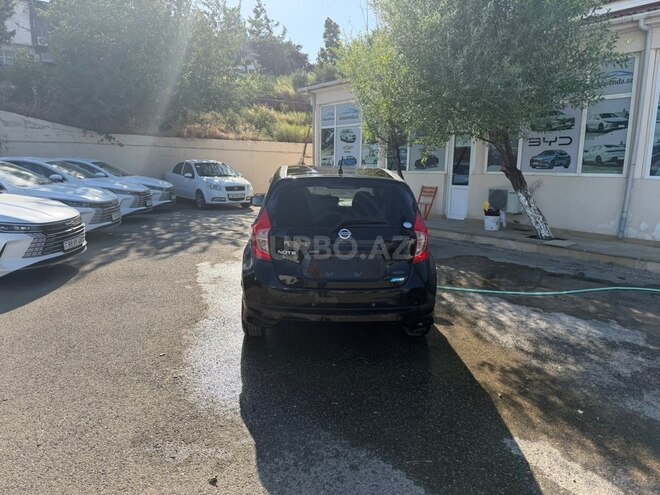 Nissan Note-6