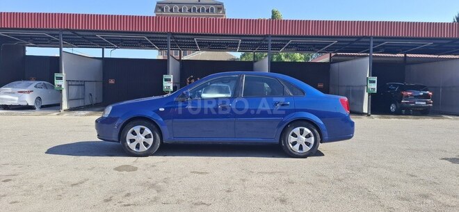 Chevrolet Lacetti-10