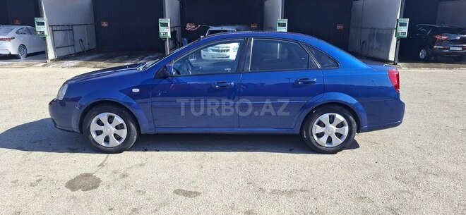 Chevrolet Lacetti-11