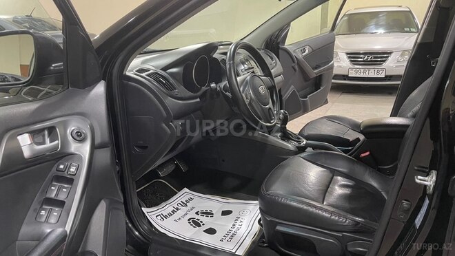Kia Cerato-21