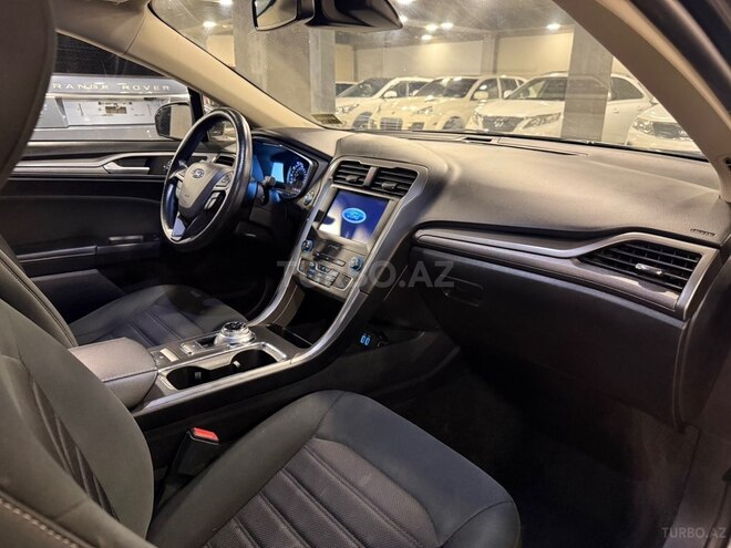 Ford Fusion (North America)-12