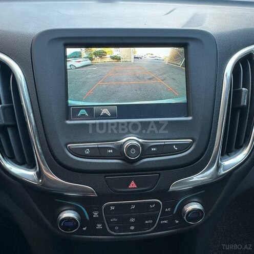 Chevrolet Equinox-12