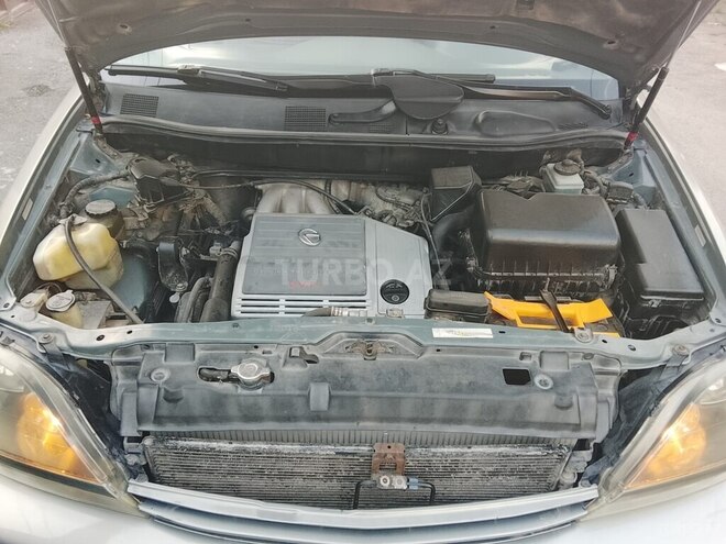 Lexus RX 300-6