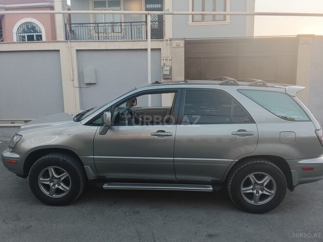 Lexus RX 300-7