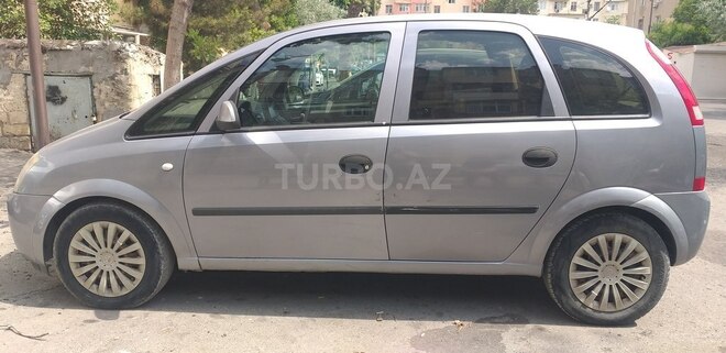 Opel Meriva-8