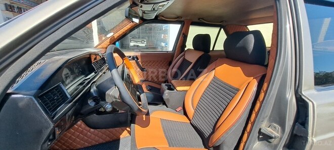 Mercedes 190-9