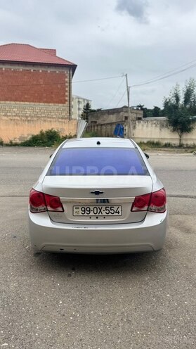Chevrolet Cruze-6