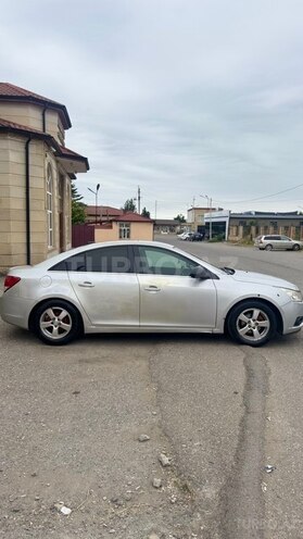 Chevrolet Cruze-8