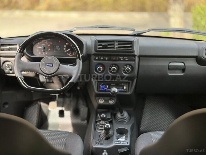 LADA (VAZ) Niva-13
