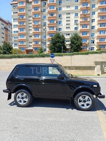 LADA (VAZ) Niva-7