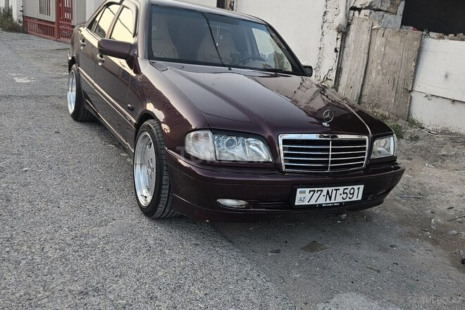 Mercedes C 240-1