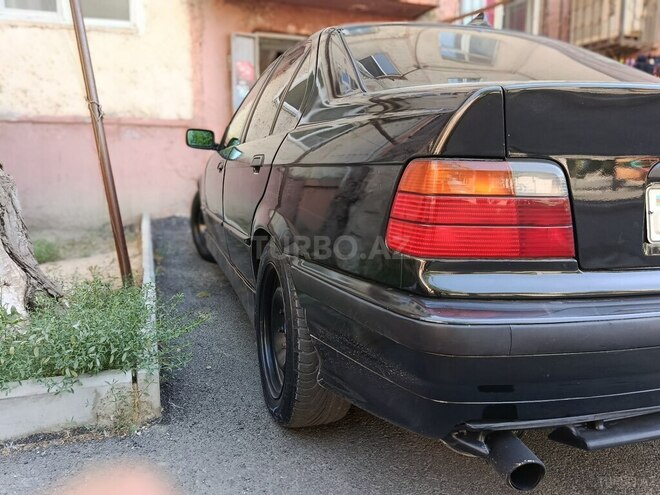 BMW 318-5