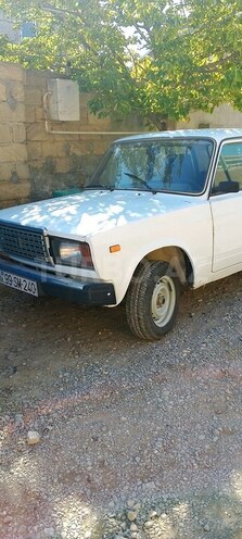 LADA (VAZ) 2107-1
