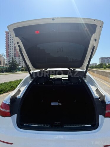Mercedes GLC 300 Coupe-5