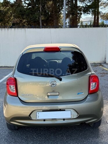 Nissan March-2