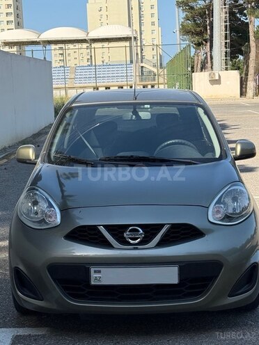 Nissan March-1