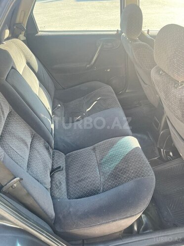 Opel Vectra-6