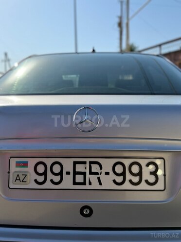 Mercedes E 200-15
