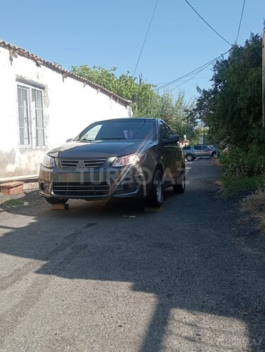 Saipa Saina-4