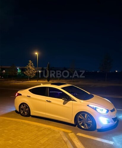 Hyundai Avante-7