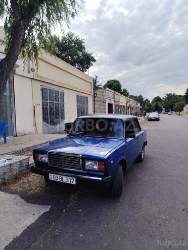 LADA (VAZ) 2107-1