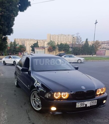 BMW 523-1